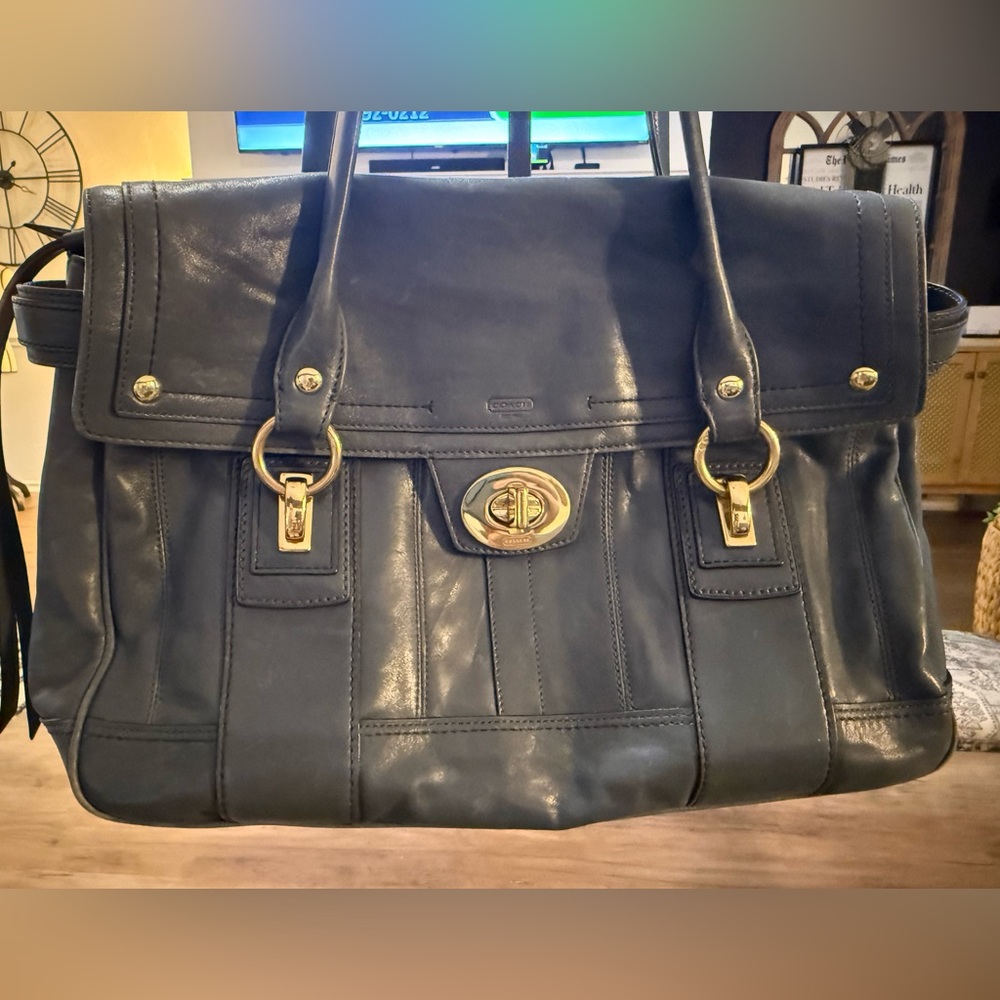 Coach Hamptons Blue Slate Lindsay Satchel 🧳 🏖️